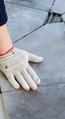 carreleur à Monthou-sur-Cher - image 4